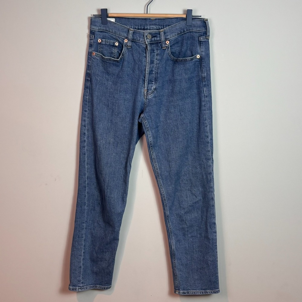 Gap Womens Cheeky Straight High RIse Medium Wash Jeans size 28/6 Regular Classic